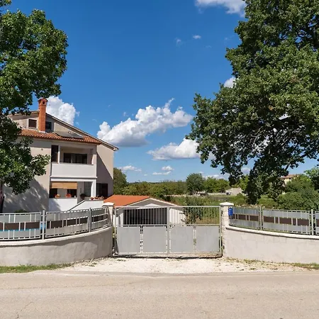아파트 Holiday Kalic Štokovci